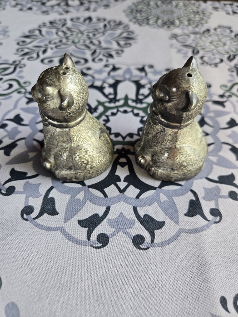 Cat Salt and Pepper Shakers Vintage - Picture 3 of 7